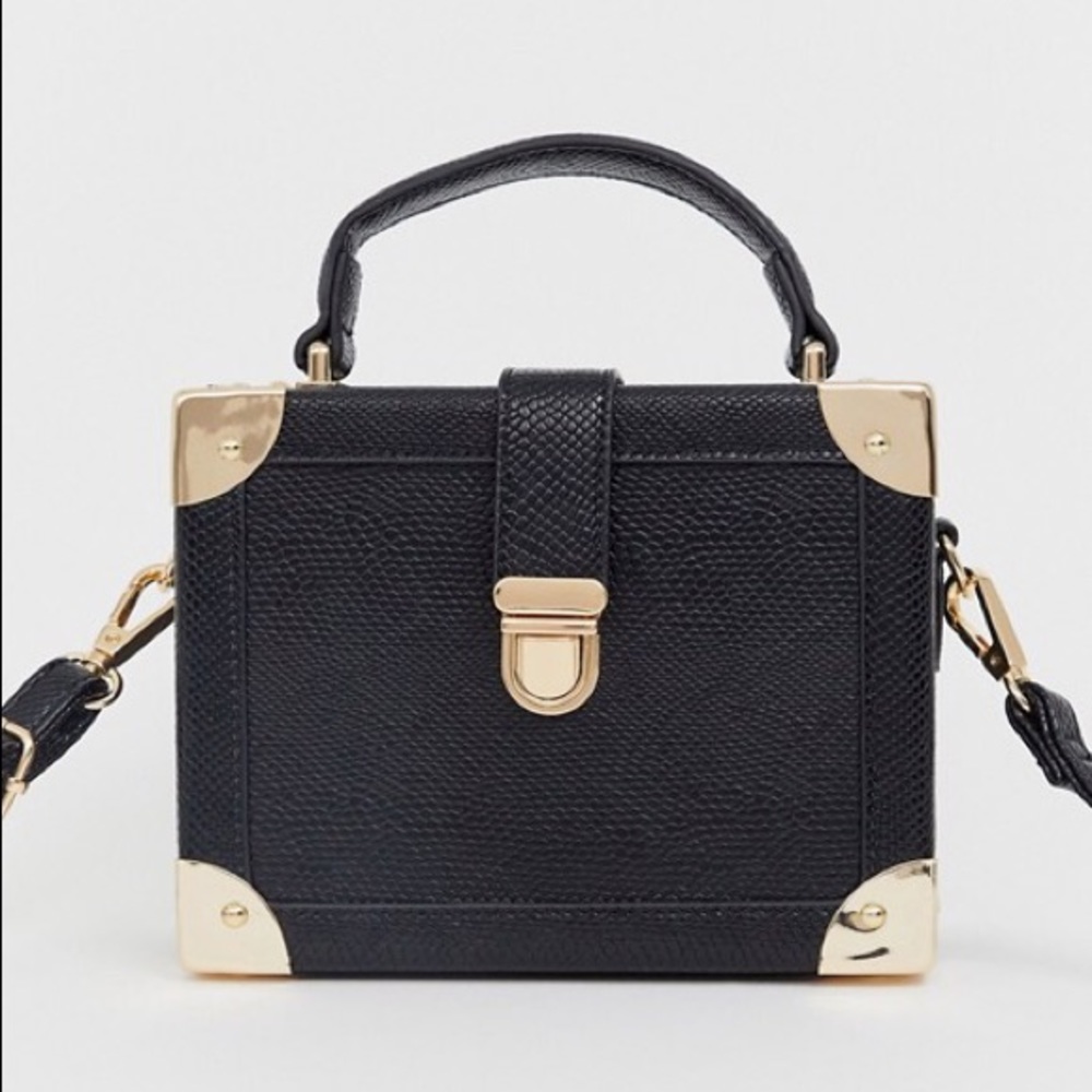 ASOS Boxy Cross Body Bag - Picture 2 of 3